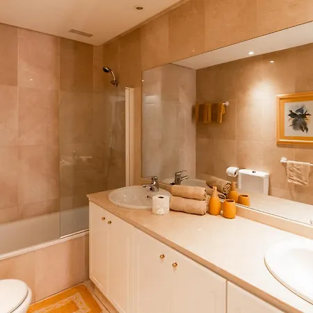Penthouse En La Playa Del Duque Διαμέρισμα *